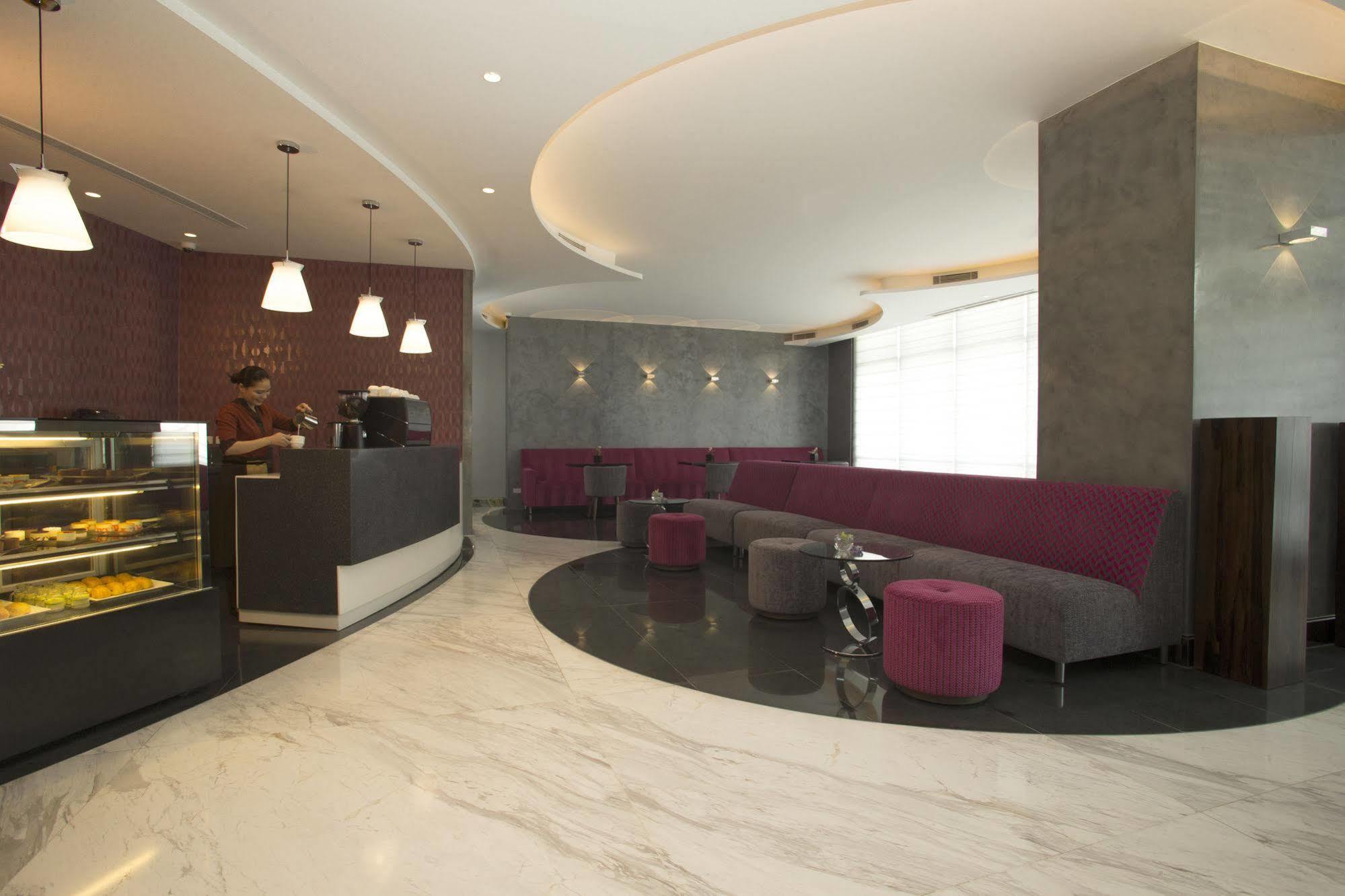 Wynwood Hotel Pasig City Eksteriør billede